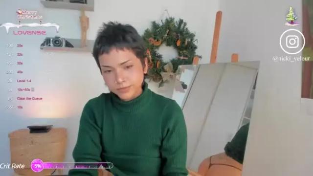 Image 2 of nicki_velourr Stream on Chaturbate on 13 months ago