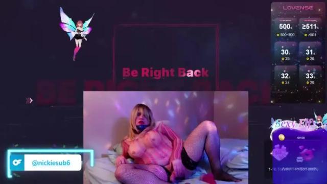 Image 2 of nickiesub6 Stream on Chaturbate on 14 months ago