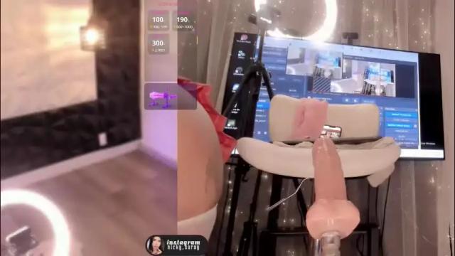 Image 2 of nickky__ Stream on Chaturbate on 8 days ago