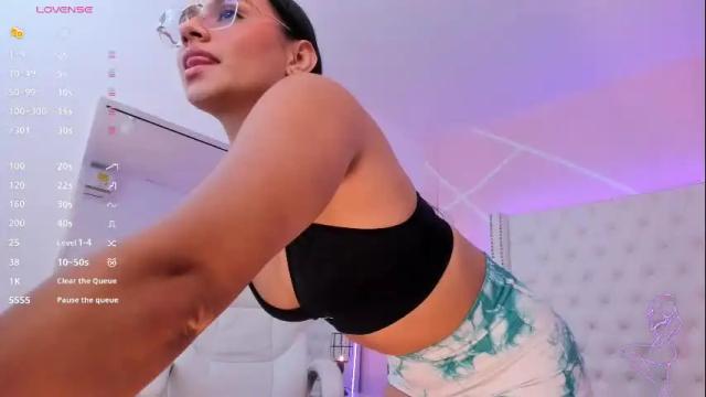 Image 3 of nickky_thompson Stream on Chaturbate on 1 month ago