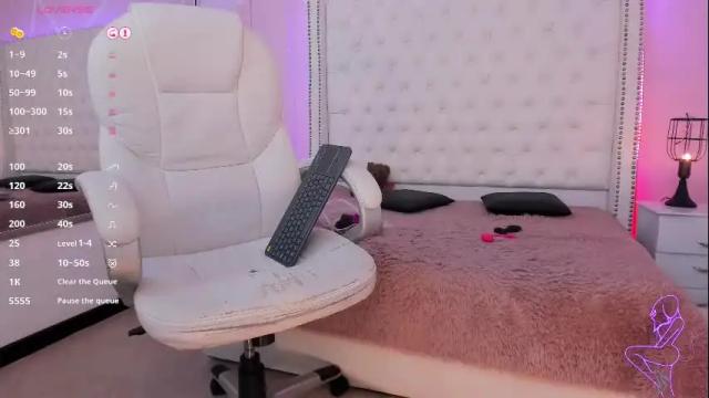 Image 7 of nickky_thompson Stream on Chaturbate on 5 days ago