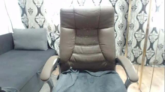 Image 3 of nicky_38hhugetits Stream on Chaturbate on 1 month ago