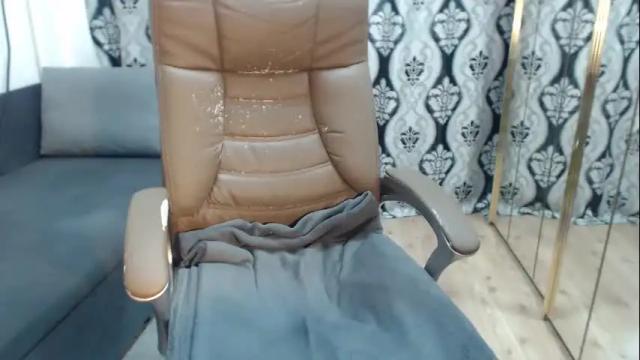 Thumbnail 2, nicky_38hhugetits's Stream at Chaturbate, 25 days ago
