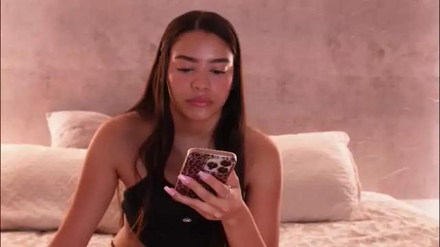 Image 2 of nicky_and_blake Stream on Chaturbate on 1 month ago