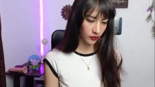 Image 10 of nicky_ellis_ Stream on Chaturbate on 16 months ago