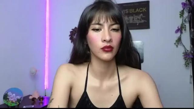 Image 11 of nicky_ellis_ Stream on Chaturbate on 15 months ago