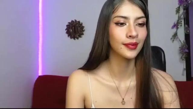 Thumbnail 1, nicky_ellis_'s Stream at Chaturbate, 15 months ago