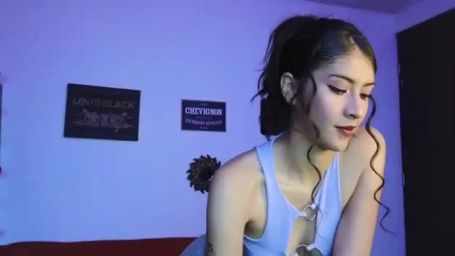 Image 2 of nicky_ellis_ Stream on Chaturbate on 14 months ago