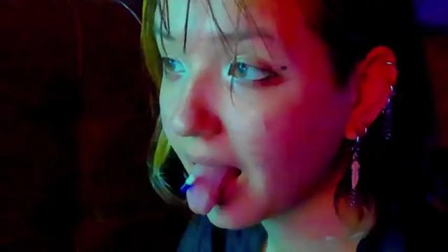 Image 12 of nicky_godjo Stream on Chaturbate on 14 months ago