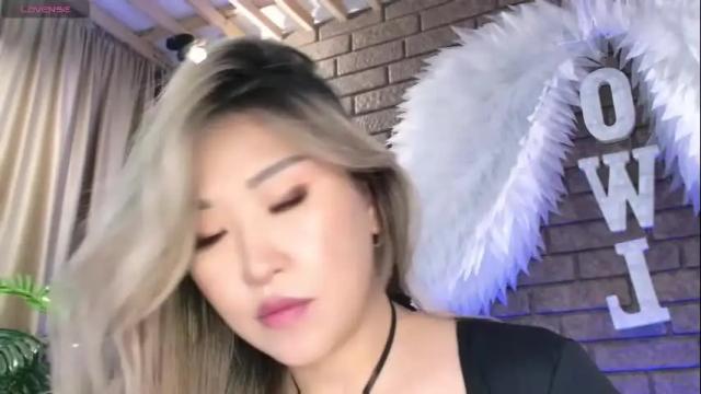 Image 2 of nicky_owl Stream on Chaturbate on 23 days ago