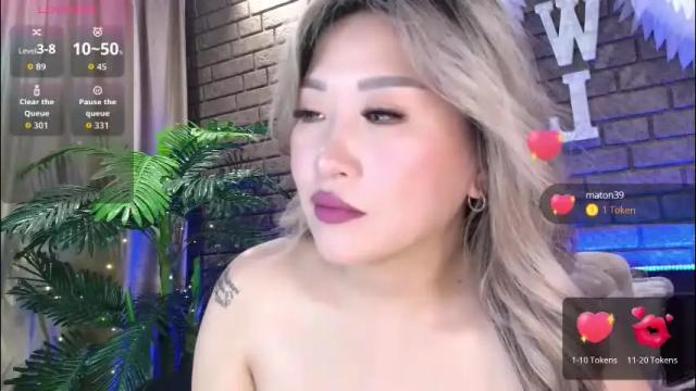 Image 10 of nicky_owl Stream on Chaturbate on 2 months ago