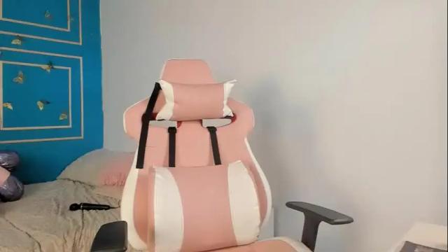 Image 2 of nicky_smitch Stream on Chaturbate on 27 days ago