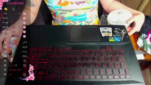 Image 10 of nicky_weekends Stream on Chaturbate on 19 days ago