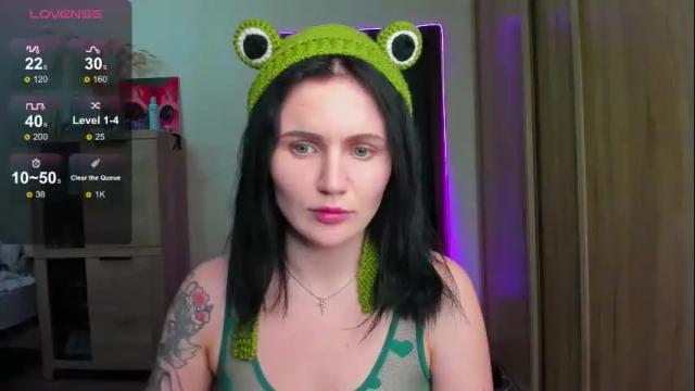 Image 2 of nicky_weekends Stream on Chaturbate on 12 days ago