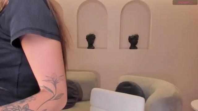 Image 3 of nickywaynex Stream on Chaturbate on 14 months ago