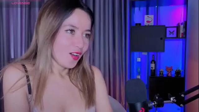 Image 11 of nickywindsor Stream on Chaturbate on 28 days ago