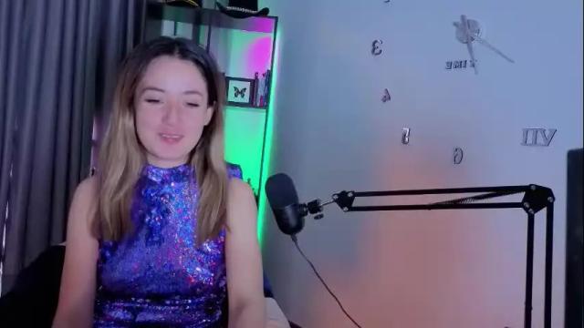 Image 7 of nickywindsor Stream on Chaturbate on 6 days ago