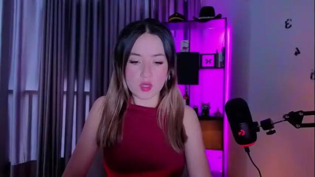 Image 11 of nickywindsor Stream on Chaturbate on 2 days ago