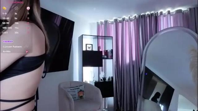 Image 7 of nickywindsor Stream on Chaturbate on 2 months ago