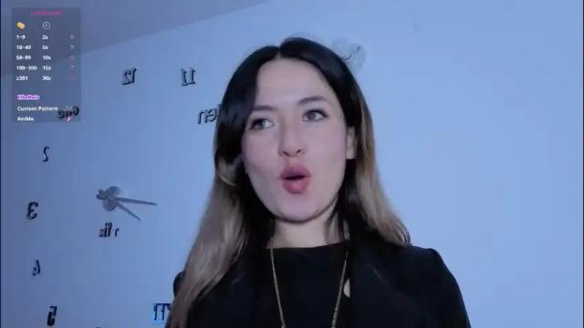 Image 3 of nickywindsor Stream on Chaturbate on 1 month ago