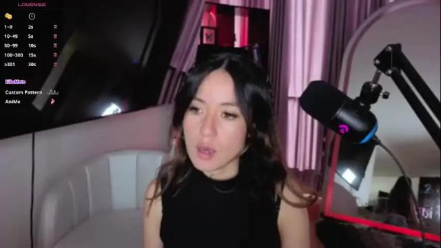 Image 7 of nickywindsor Stream on Chaturbate on 29 days ago