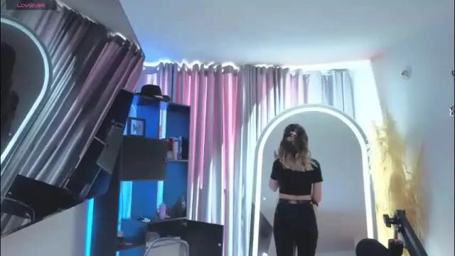 Image 7 of nickywindsor Stream on Chaturbate on 1 month ago