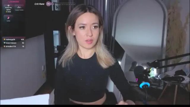 Image 8 of nickywindsor Stream on Chaturbate on 26 days ago