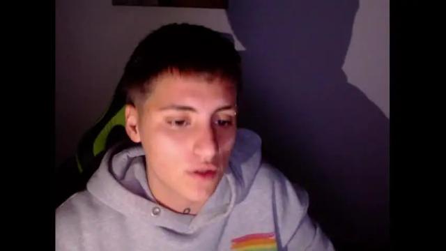 Image 3 of nico592 Stream on Chaturbate on 20 months ago