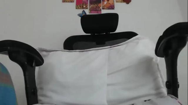 Image 8 of nico_hoot Stream on Chaturbate on 1 month ago
