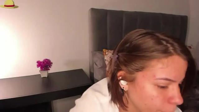 Image 2 of nico_robi7 Stream on Chaturbate on 19 months ago
