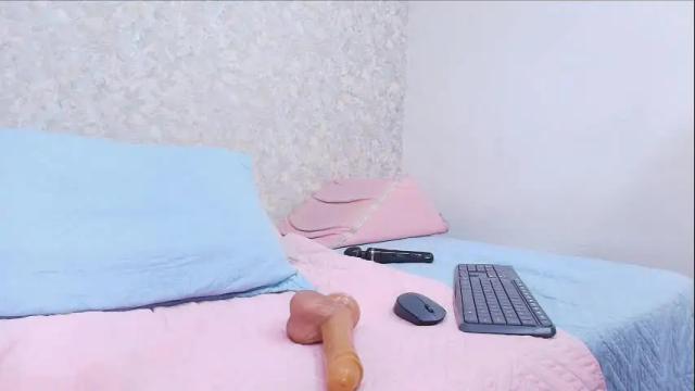 Image 6 of nicol_ferrer Stream on Chaturbate on 15 days ago