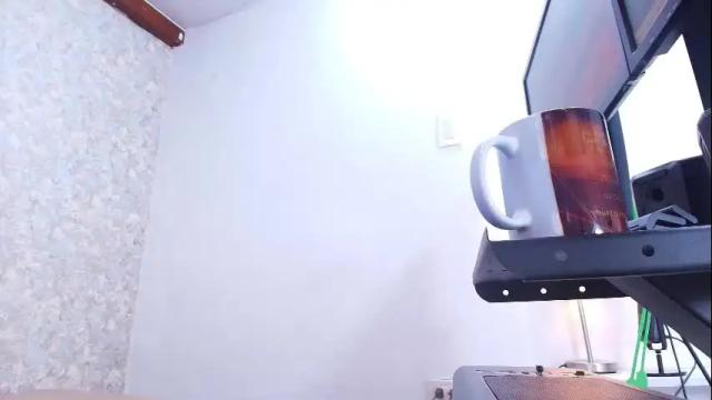 Image 4 of nicol_ferrer Stream on Chaturbate on 2 days ago