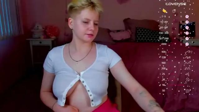 Image 11 of nicolawine Stream on Chaturbate on 13 months ago