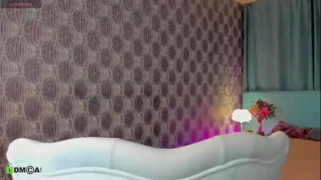 Image 10 of nicole_charm Stream on Chaturbate on 1 month ago