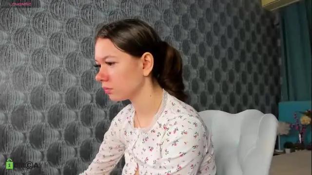 Image 12 of nicole_charm Stream on Chaturbate on 1 month ago