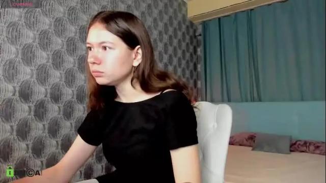 Image 3 of nicole_charm Stream on Chaturbate on 18 days ago