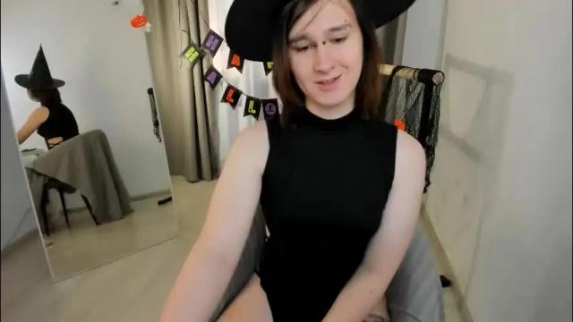 Image 3 of nicole_cidman Stream on Chaturbate on 3 months ago