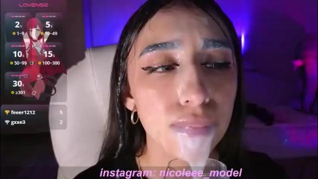 Image 4 of nicole_edwards Stream on Chaturbate on 3 months ago