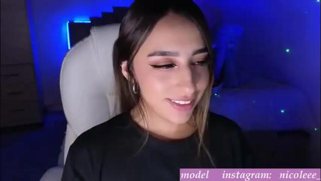 Thumbnail 2, nicole_edwards's Stream at Chaturbate, 1 month ago
