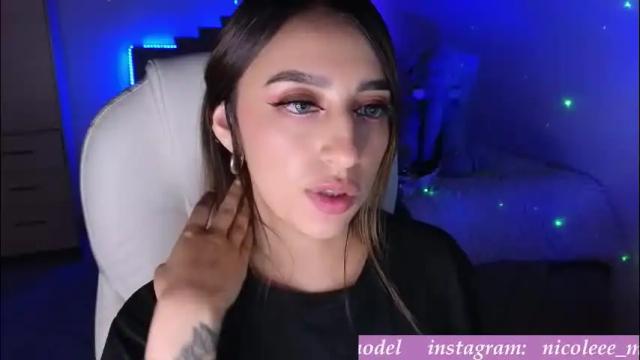 Image 7 of nicole_edwards Stream on Chaturbate on 1 month ago