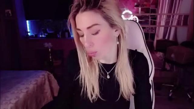 Thumbnail 3, nicole_g0ld_'s Stream at Chaturbate, 18 days ago