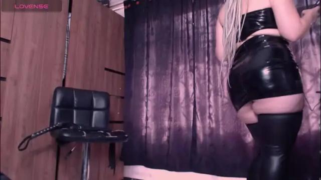 Image 7 of nicole_ks Stream on Chaturbate on 2 months ago