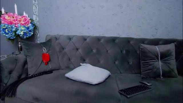 Image 6 of nicoledom Stream on Chaturbate on 2 months ago