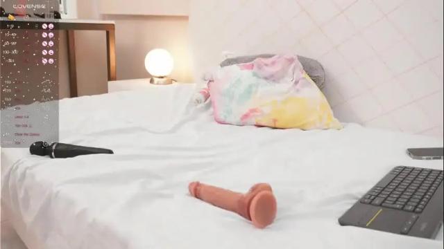 Image 4 of nicoleflorens Stream on Chaturbate on 1 month ago