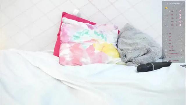 Image 8 of nicoleflorens Stream on Chaturbate on 11 days ago