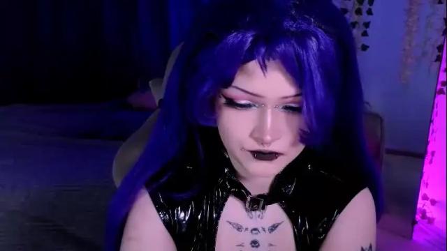Image 2 of nicolefloret Stream on Chaturbate on 1 month ago