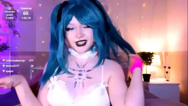Image 2 of nicolefloret Stream on Chaturbate on 1 month ago