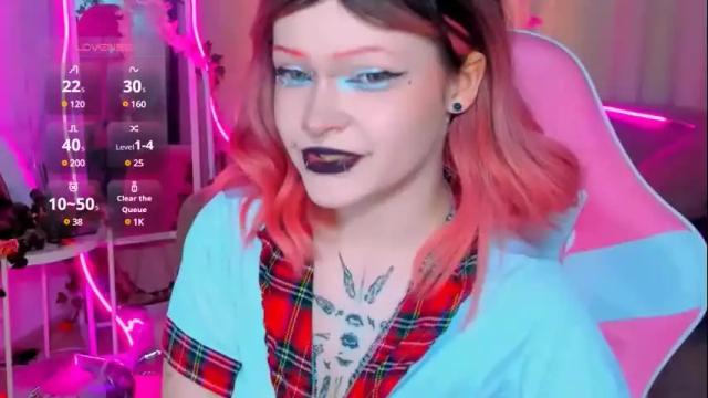 Image 11 of nicolefloret Stream on Chaturbate on 1 month ago