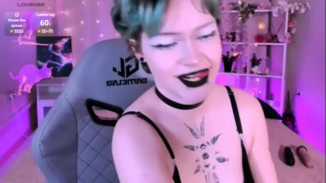 Image 3 of nicolefloret Stream on Chaturbate on 26 days ago