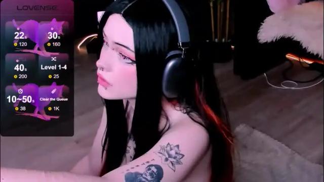 Image 4 of nicolefloret Stream on Chaturbate on 1 day ago